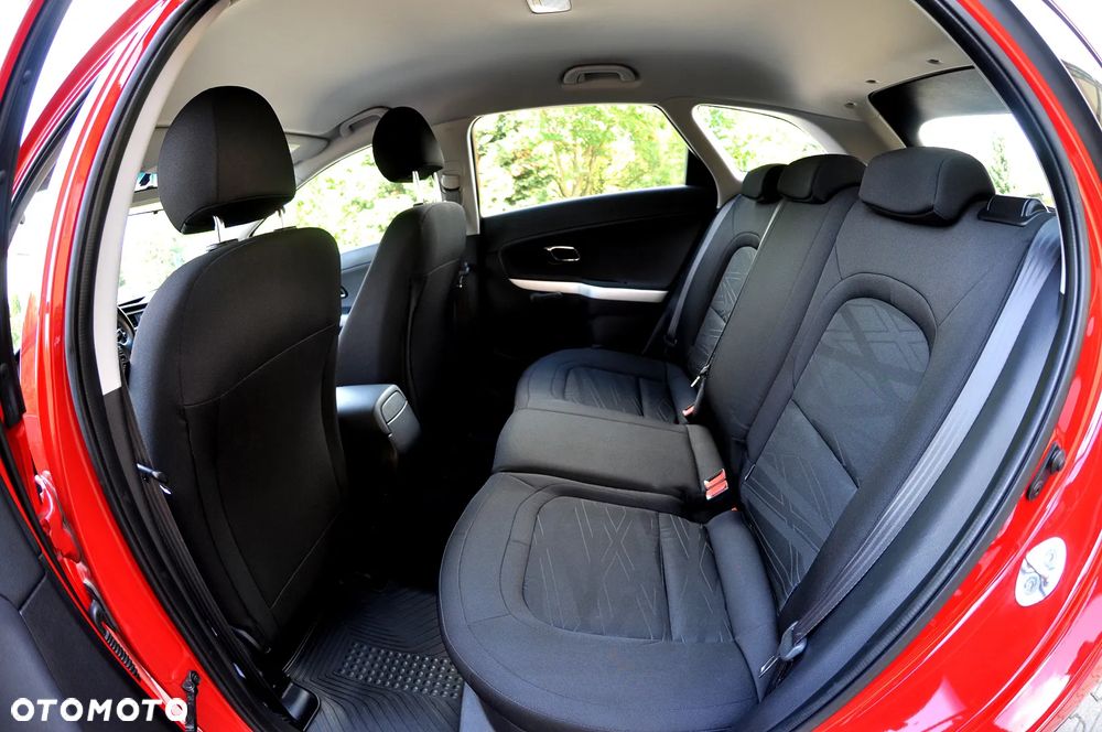 Kia Ceed 1.6 GDI M DCT - 8