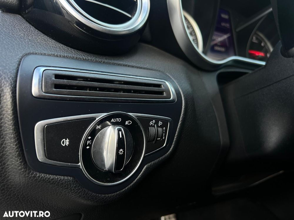 Mercedes-Benz C 300 BlueTEC - 19
