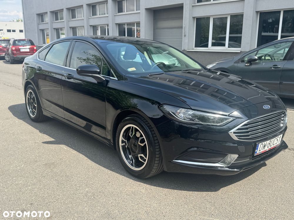 Ford Fusion - 1