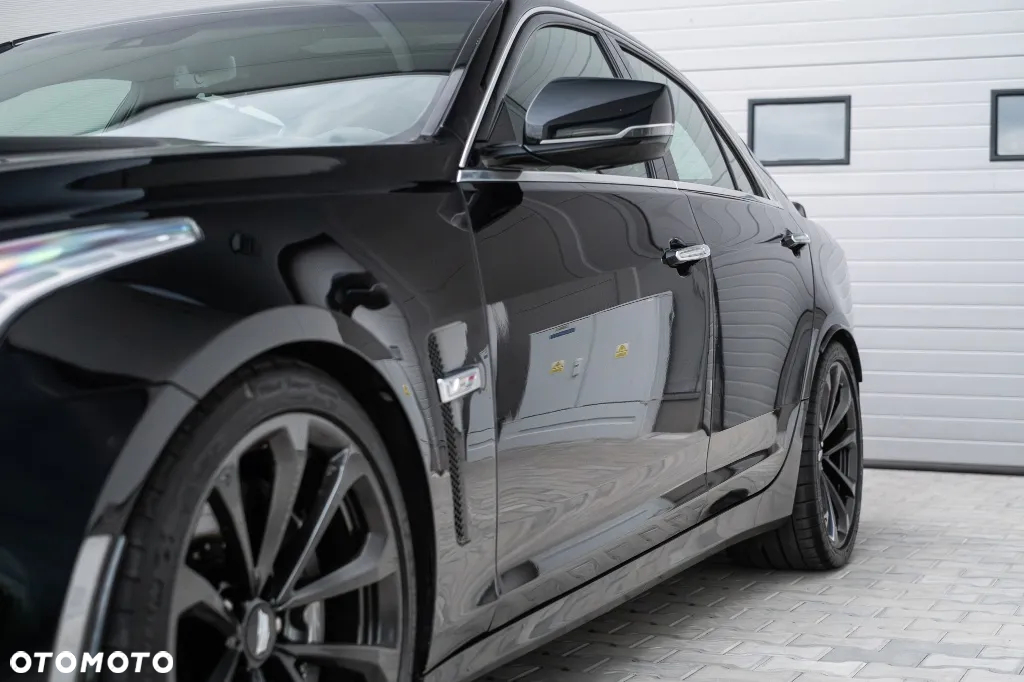 Cadillac CTS - 18