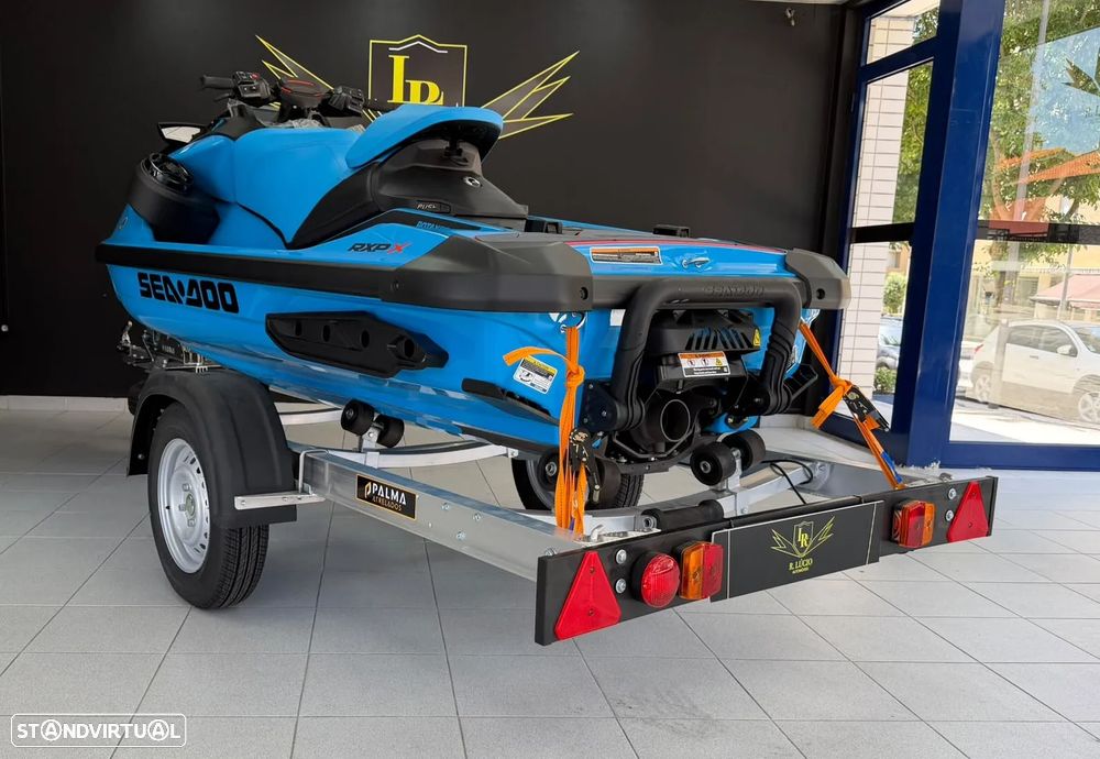 Sea-Doo RXP- X 325 - 6