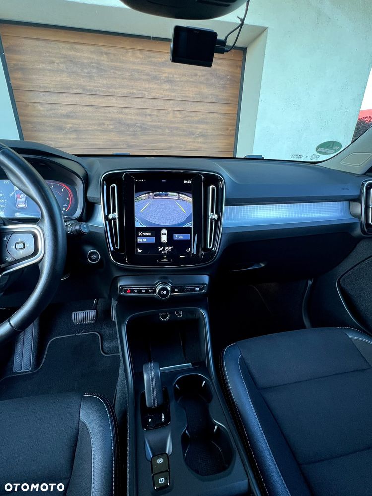 Volvo XC 40 D3 Momentum - 11