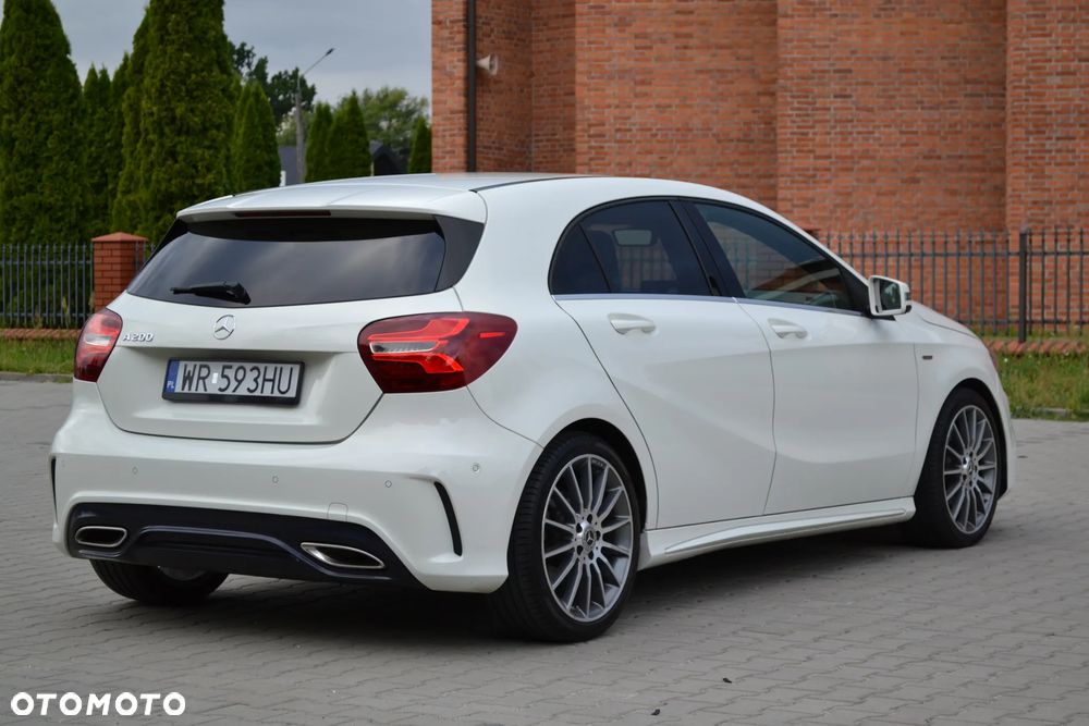 Mercedes-Benz Klasa A 200 AMG Line - 19
