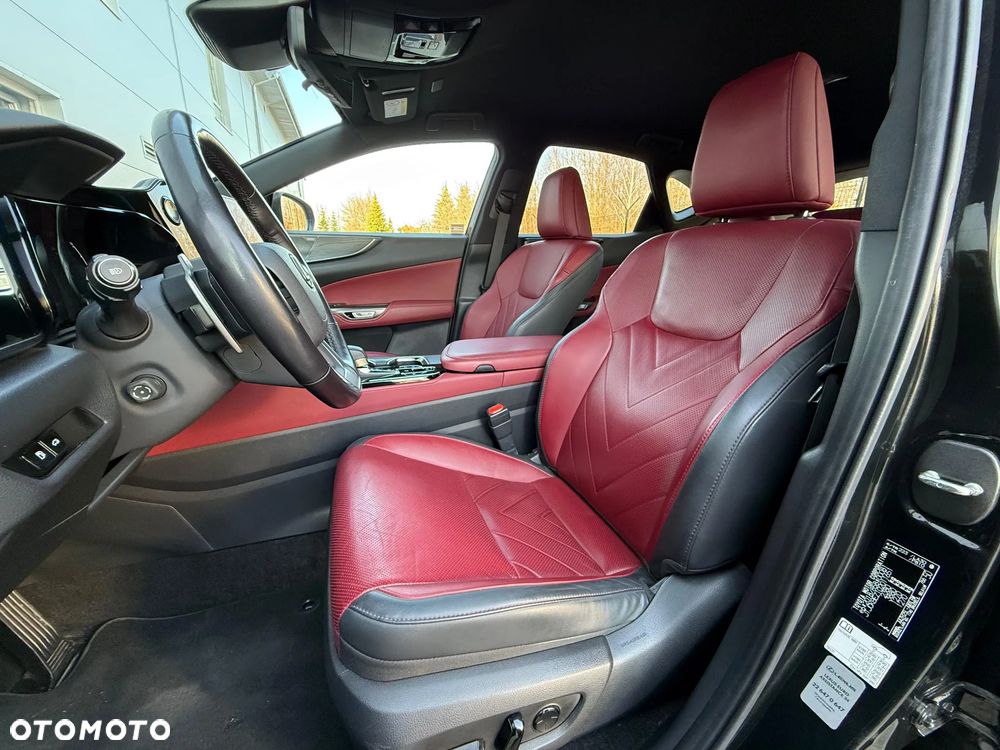 Lexus NX 350h Omotenashi AWD - 17