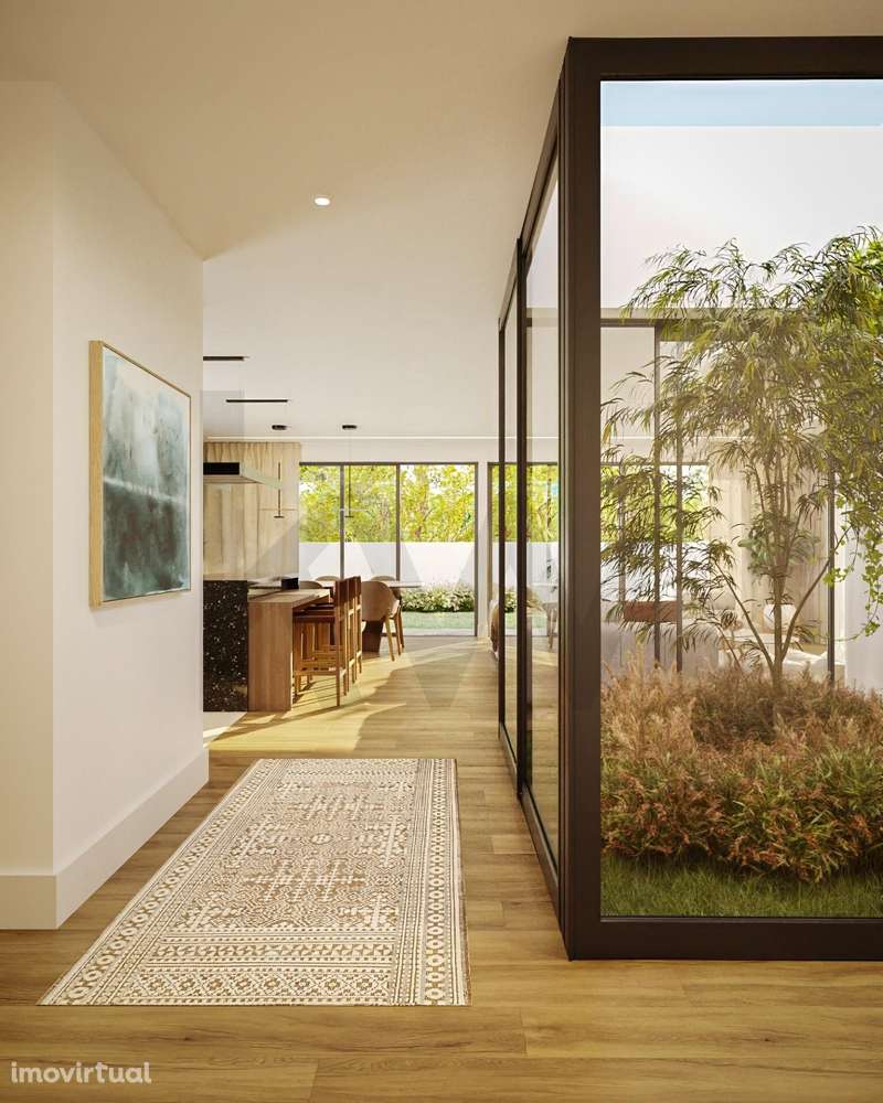 Moradia T4 Térrea com Piscina e Jardim Interior em Fernão Ferro - Grande imagem: 4/10