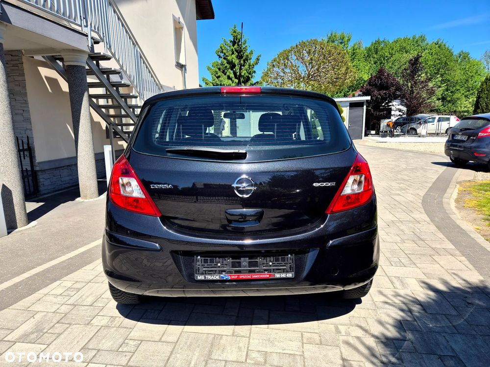 Opel Corsa 1.2 16V Enjoy - 8