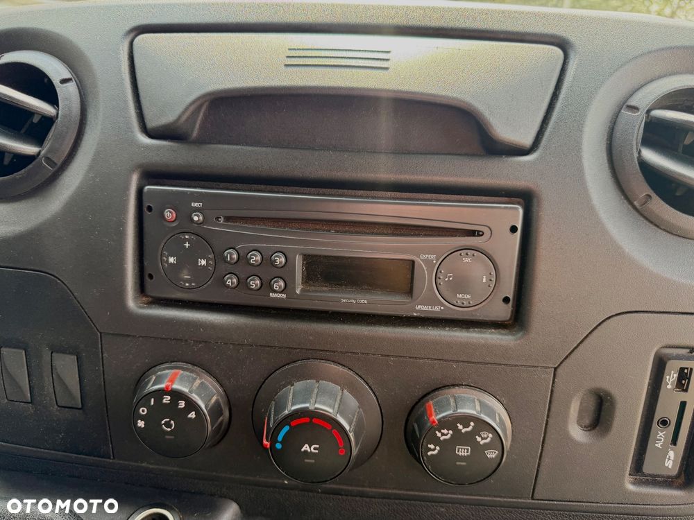 Renault Master - 16