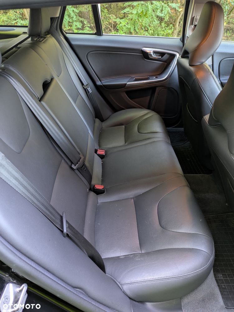 Volvo V60 D4 Drive-E Summum - 24