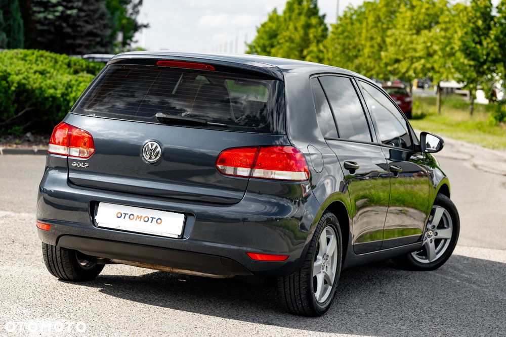 Volkswagen Golf 1.4 Comfortline - 12