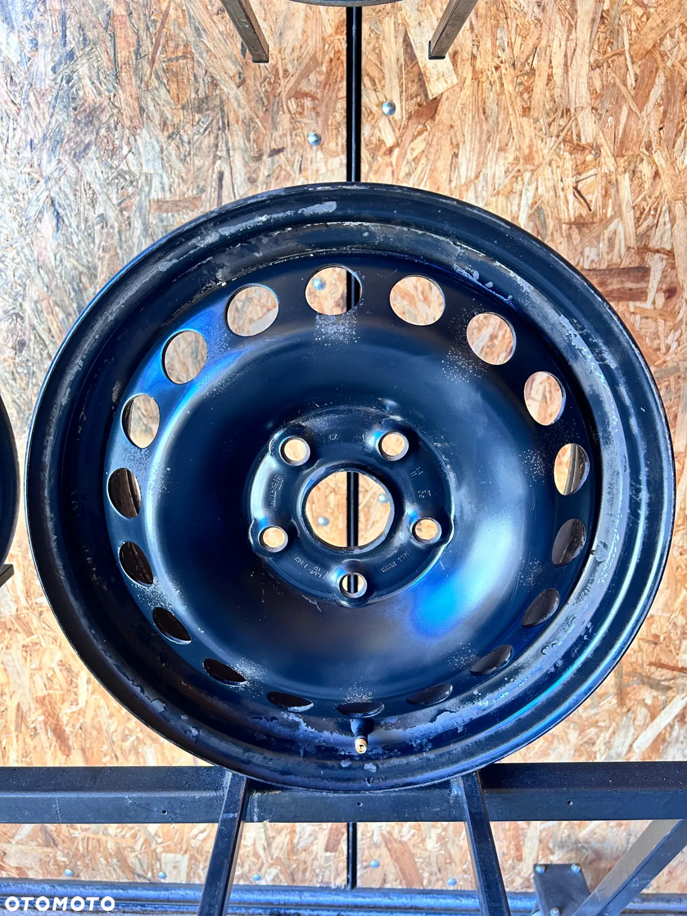 4 FELGI STAL. VW GOLF 5 , 6 , CADDY , TOURAN , SEAT LEON 2 , SKODA OCTAVIA 2 15'' 6J  ET47 - 5