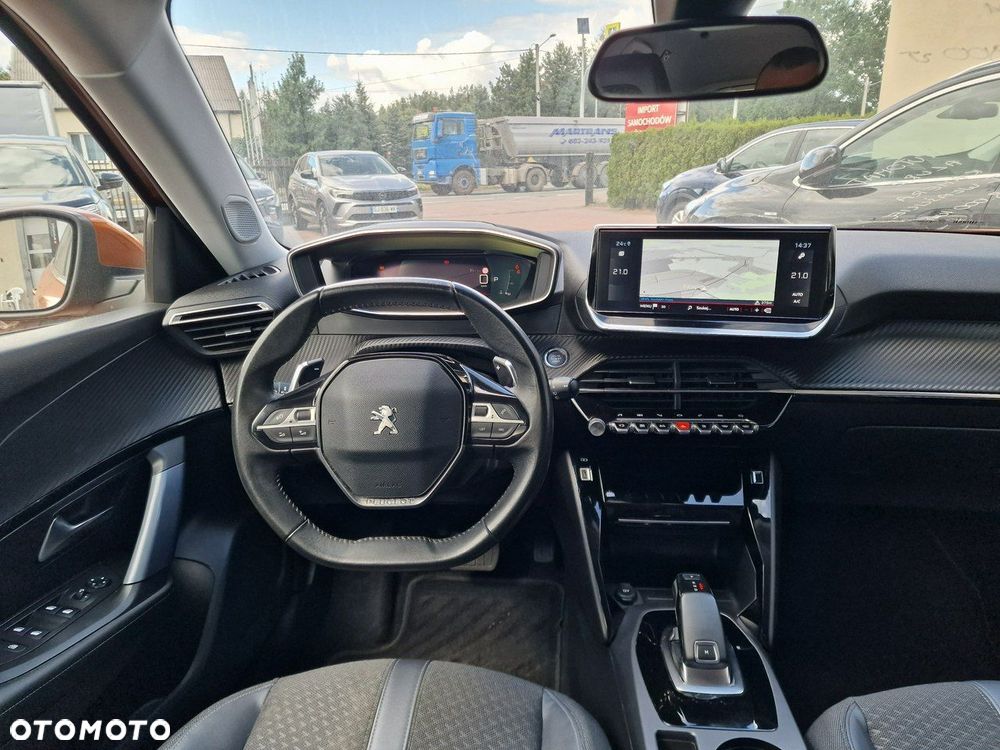 Peugeot 2008 1.2 PureTech Allure Pack S&S EAT8 - 19