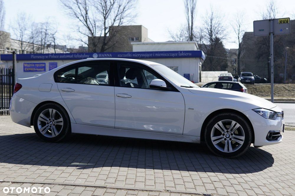 BMW Seria 3 318i Sport Line - 5