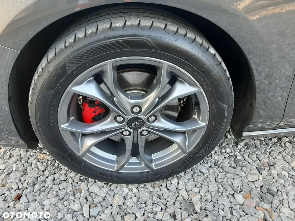 Ford Focus 1.5 EcoBlue STart-Stopp-System ST-LINE - 22