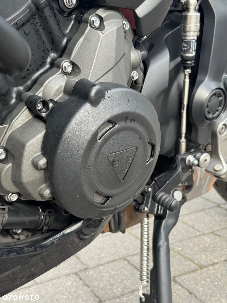 Triumph Tiger - 12