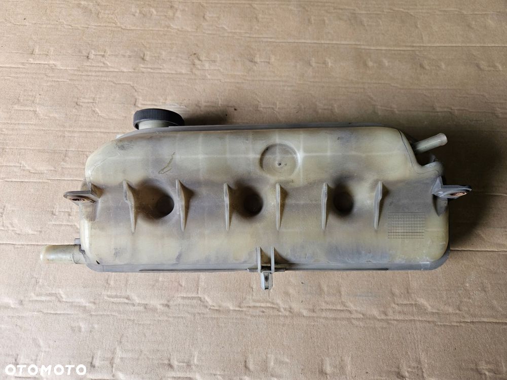 toyota avensis t25 corolla verso 04-08 2.2 d-cat zbiorniczek wyrównawczy - 2