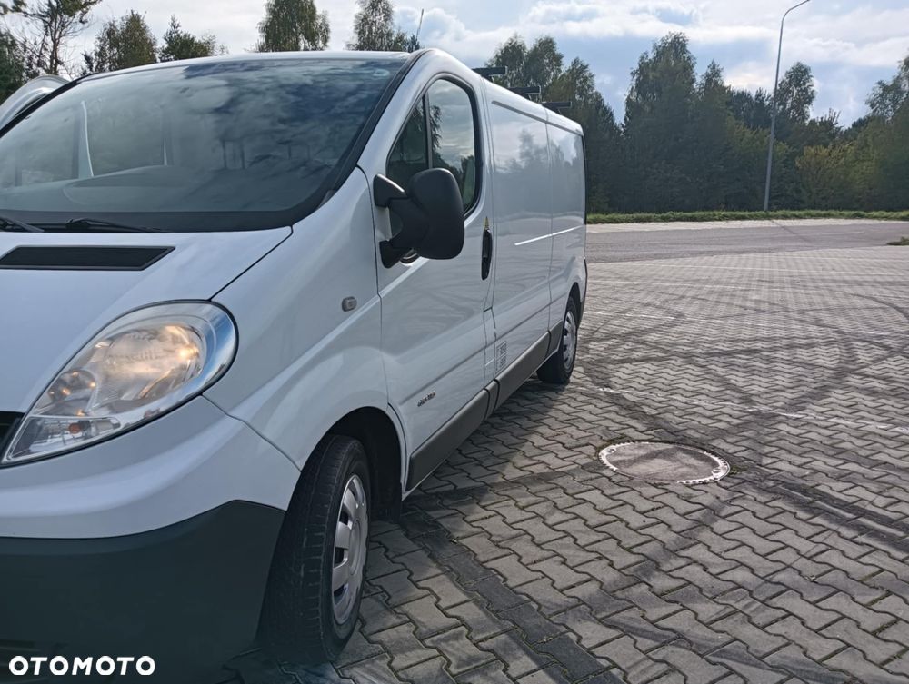 Renault Trafic - 15