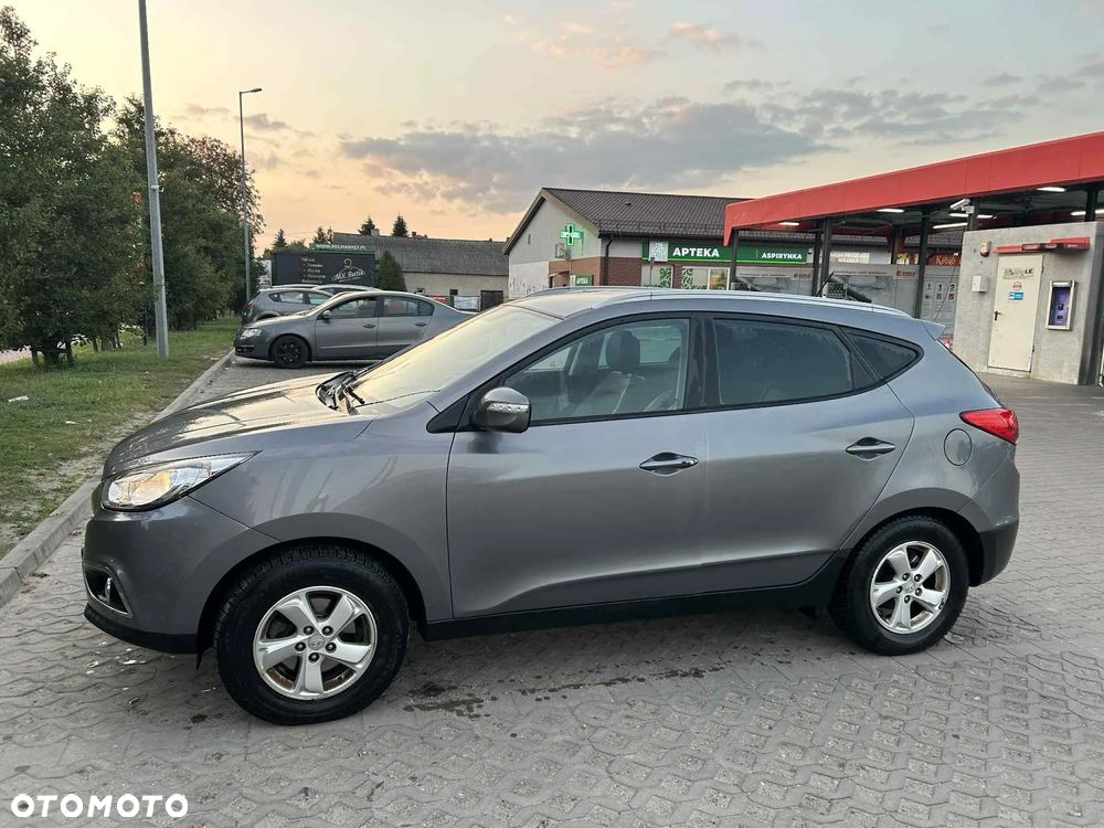Hyundai ix35 2.0 CRDi 2WD Trend - 2