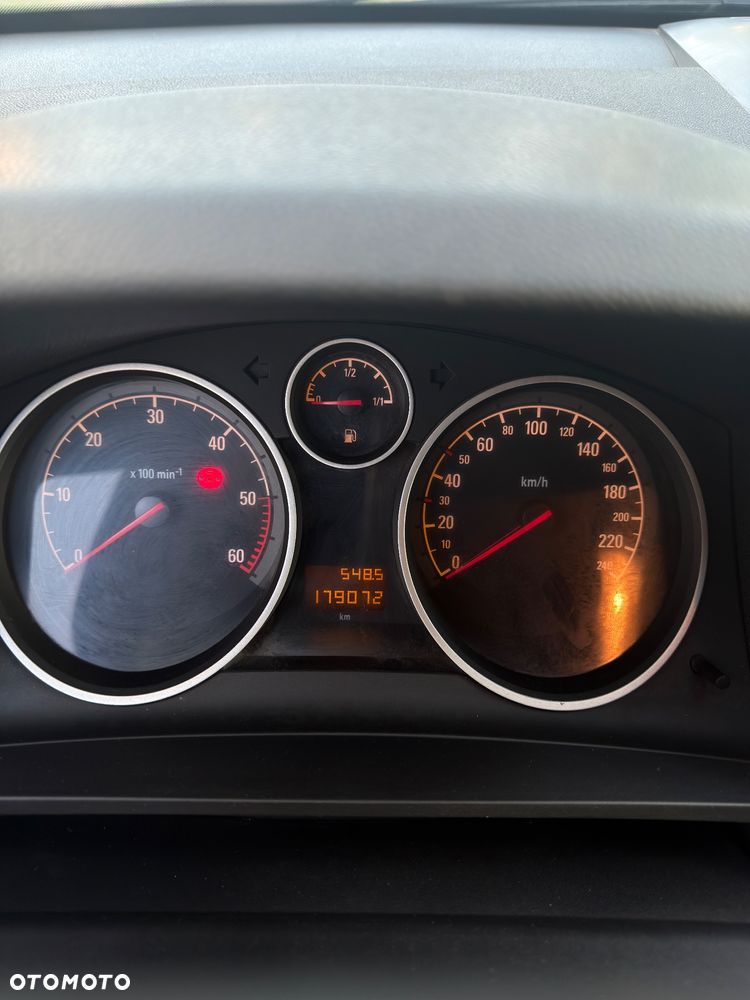 Opel Zafira 1.9 CDTI Enjoy - 10