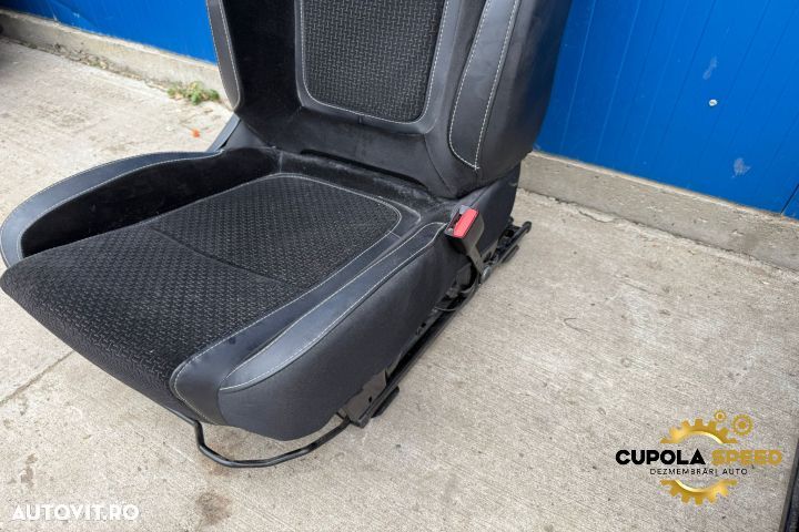 Scaun dreapta fata (de Europa) Renault Megane 4 [facelift] [2021 - 20 - 4