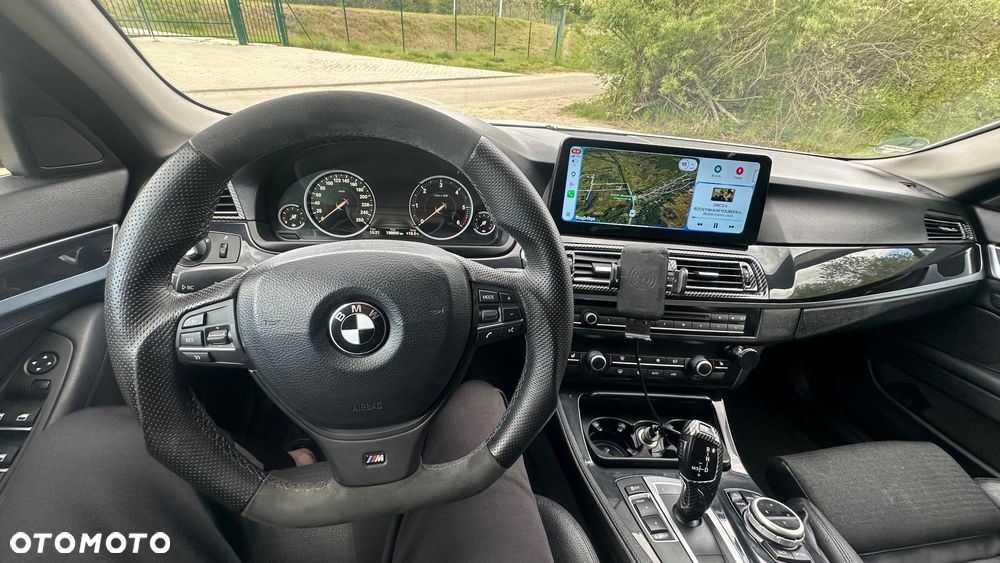 BMW Seria 5 520d xDrive - 4