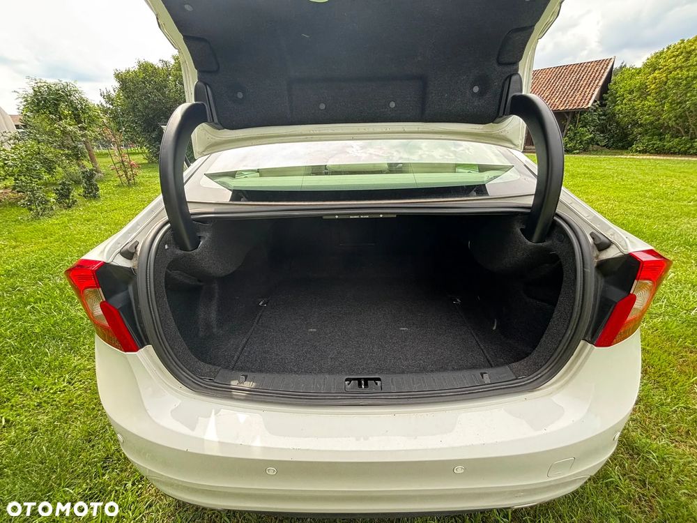 Volvo S60 CC T5 AWD Momentum - 5