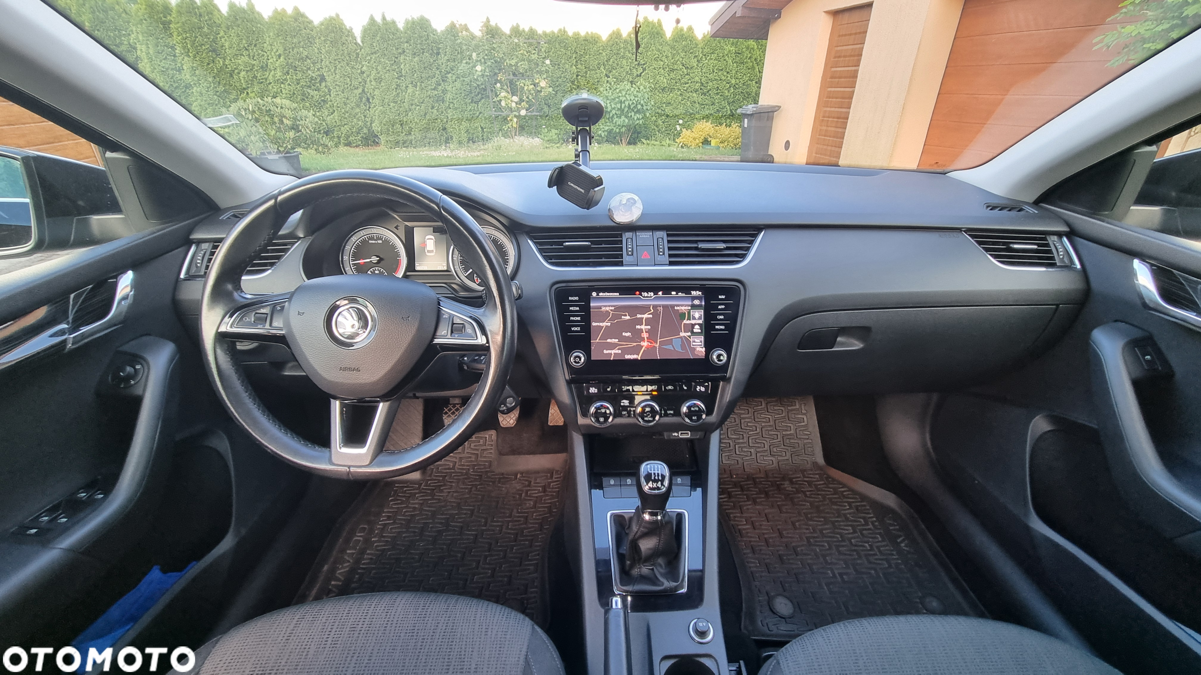Skoda Octavia 2.0 TDI 4x4 Elegance - 25