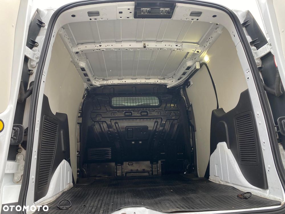 Ford CONNECT - 25