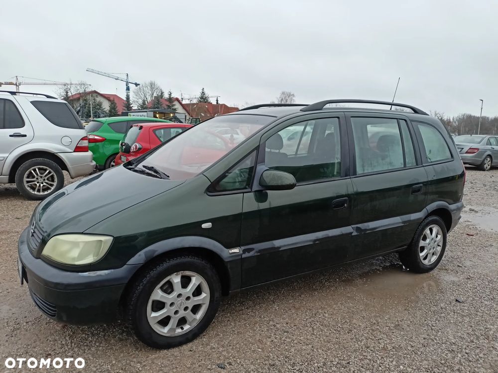 Opel Zafira - 1