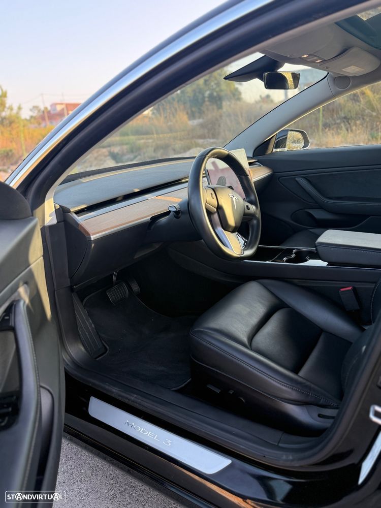 Tesla Model 3 - 15