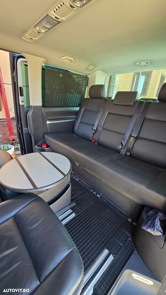 Volkswagen Multivan - 15