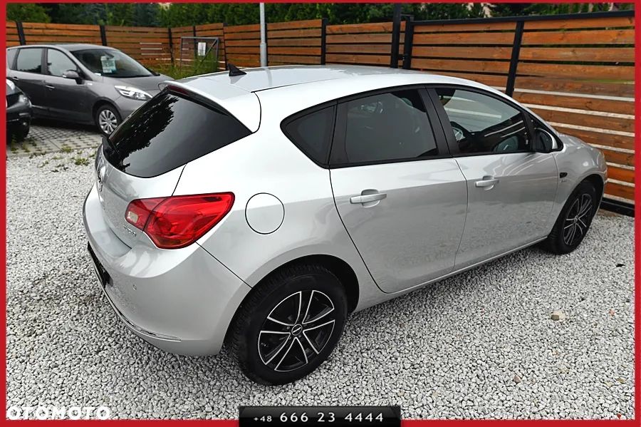 Opel Astra 1.4 T Sport S&S - 13