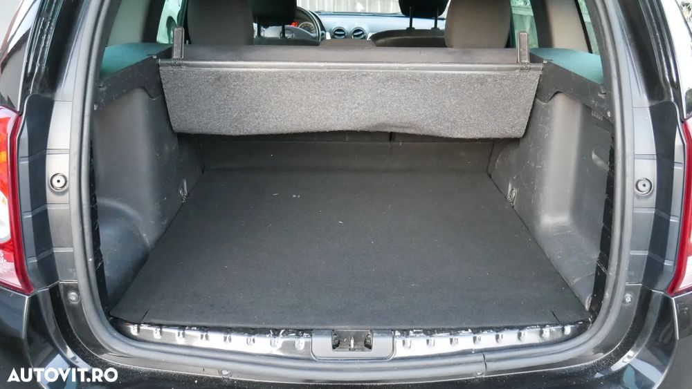 Dacia Duster 1.5 dCi 4x4 Prestige - 10