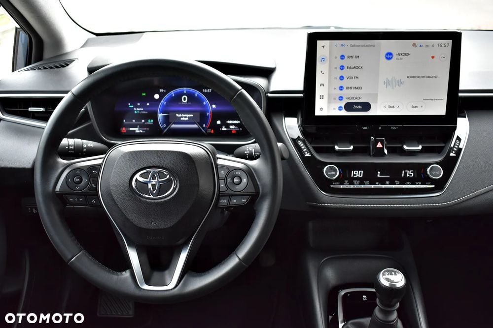 Toyota Corolla - 37
