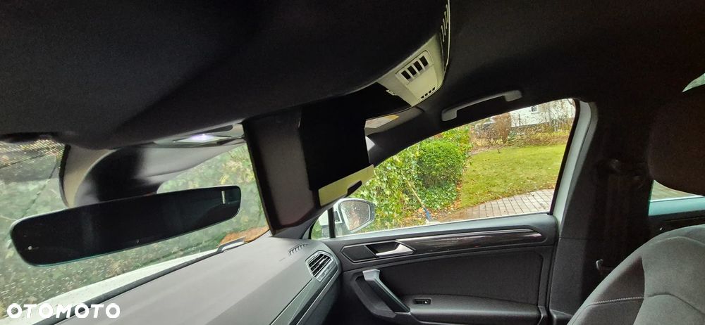 Volkswagen Tiguan - 9