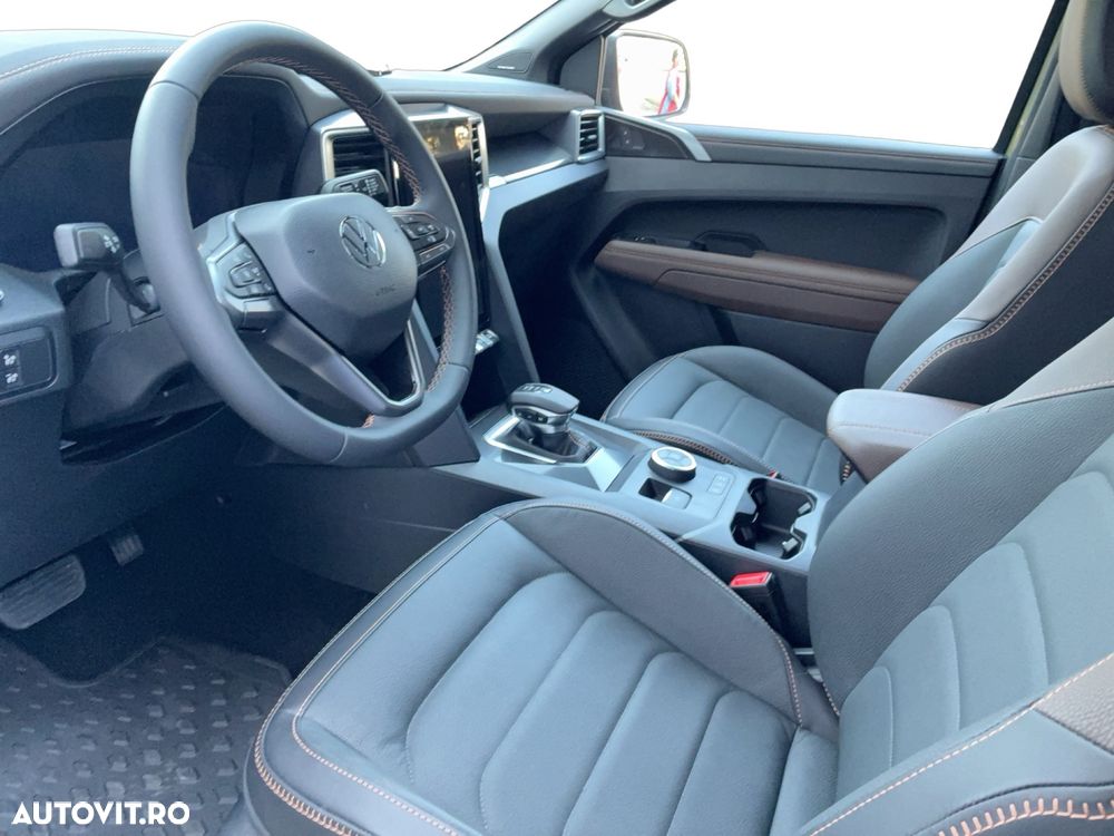 Volkswagen Amarok - 14