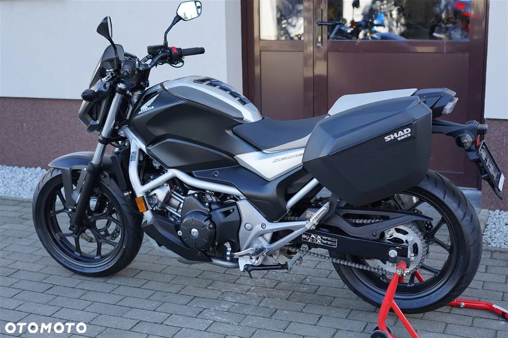Honda NC - 19