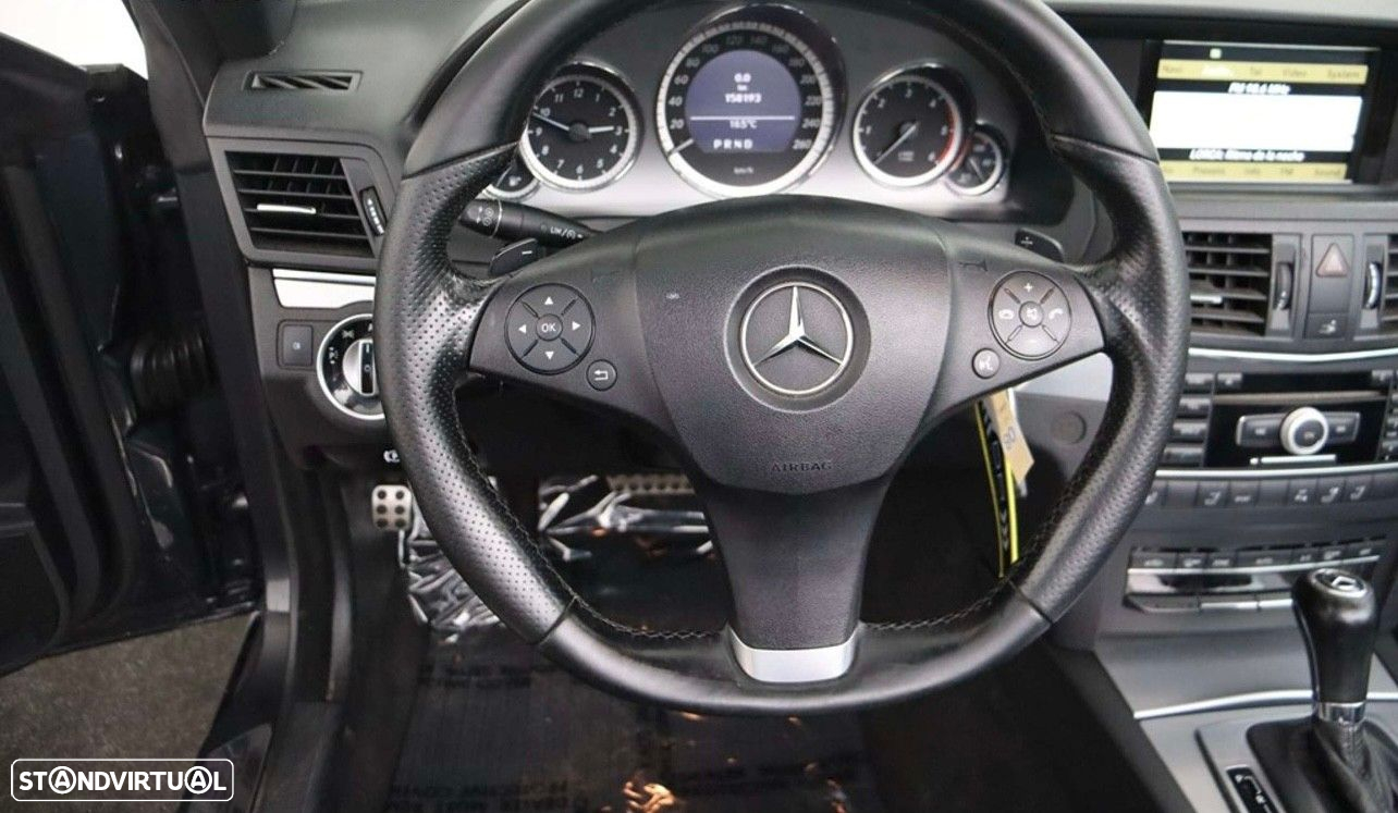 Mercedes-Benz E 220 CDi Avantgarde BlueEfficiency Auto - 17