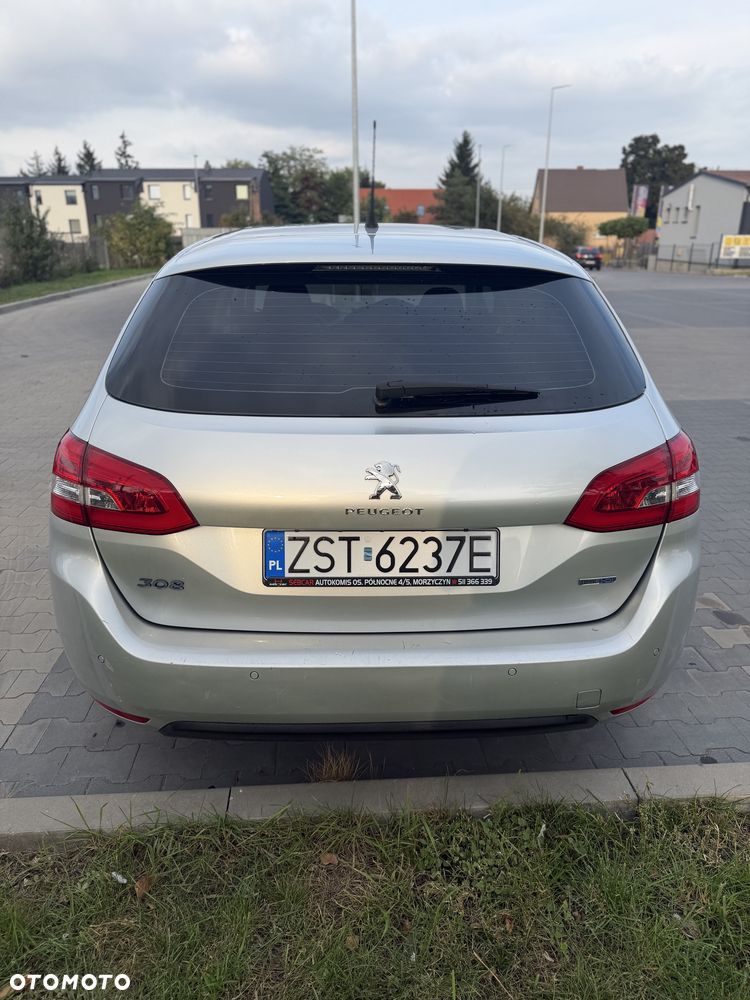 Peugeot 308 - 5