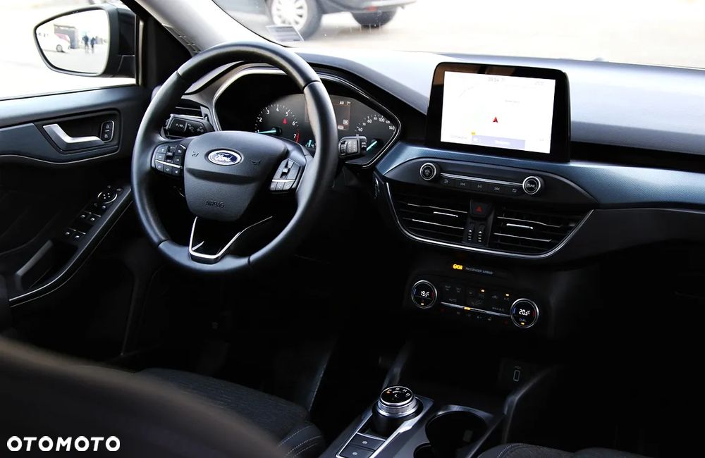 Ford Focus 1.0 EcoBoost Active - 36