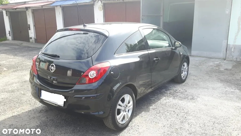 Opel Corsa - 3