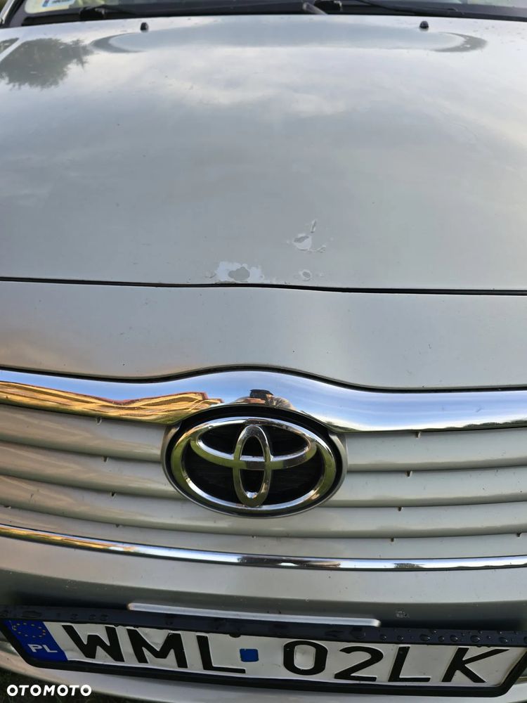 Toyota Avensis 2.2 D-4D Sol - 13