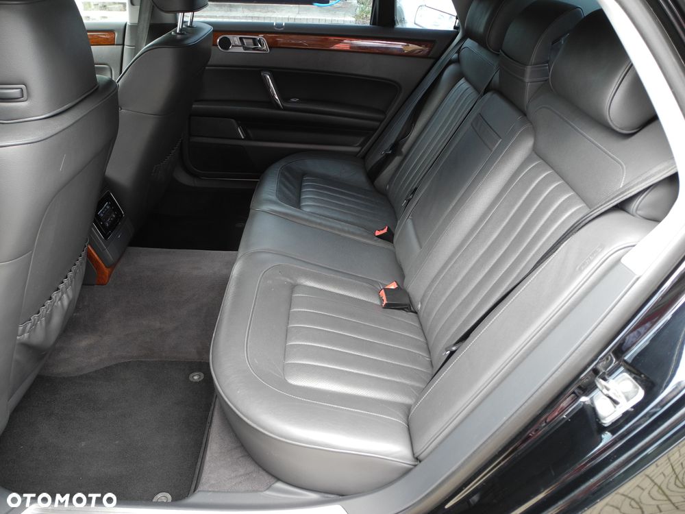 Volkswagen Phaeton - 19