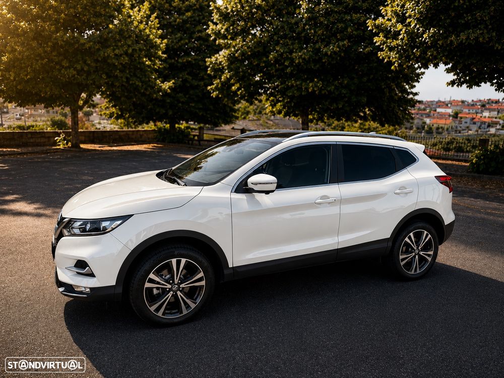 Nissan Qashqai 1.5 dCi N-Connecta 18 - 4