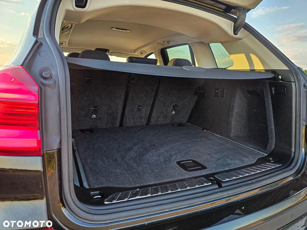 BMW X3 xDrive20d - 9
