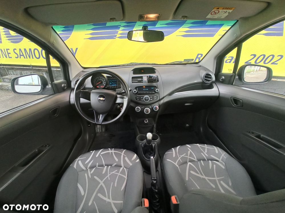 Chevrolet Spark - 14