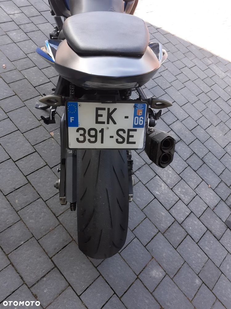 Suzuki GSX - 14