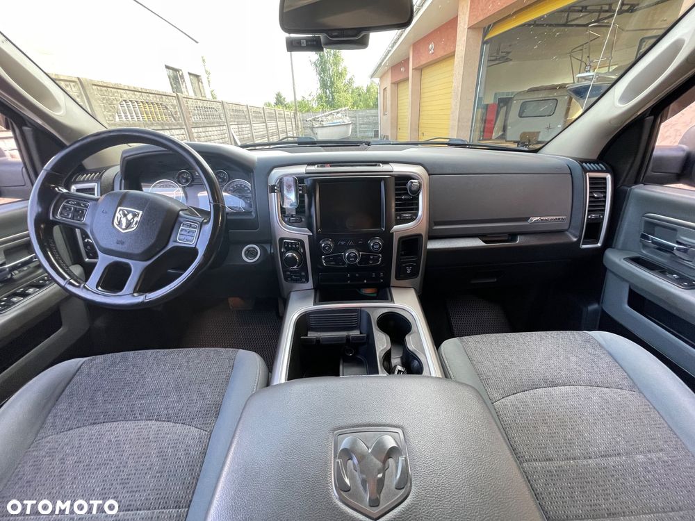 RAM 1500 5.7 Crew Cab Bighorn - 10