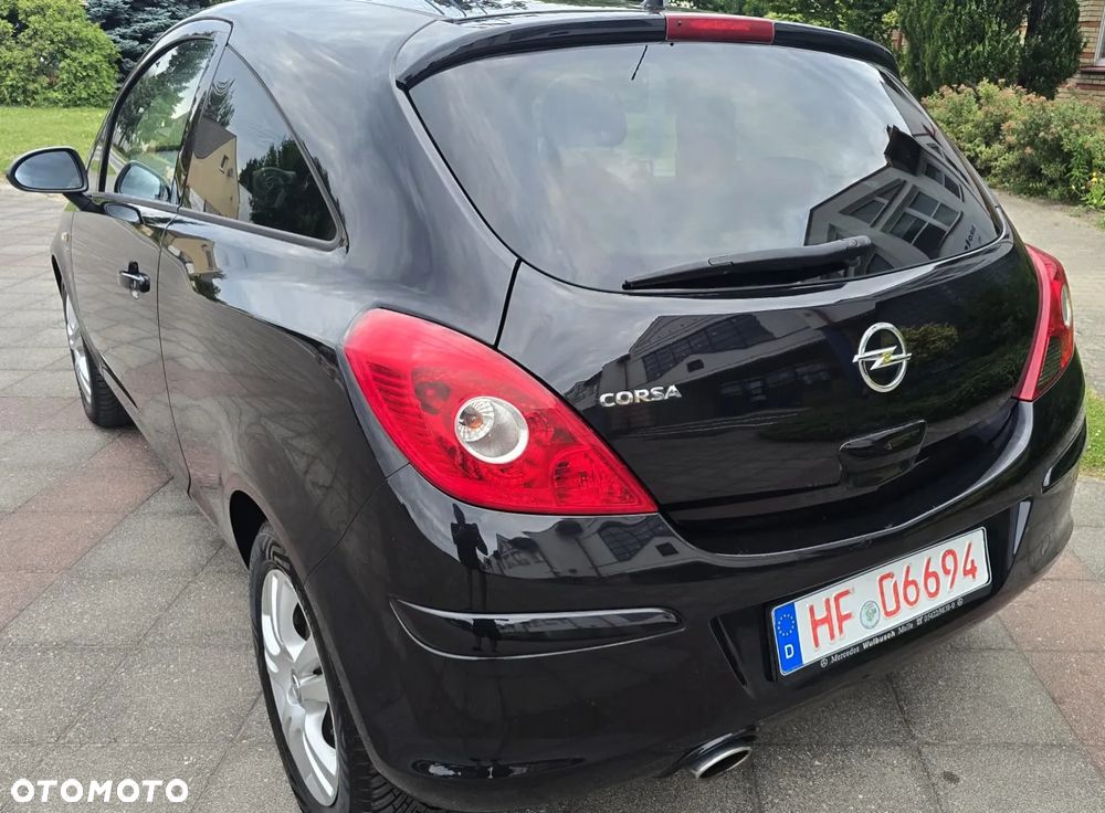 Opel Corsa 1.4 16V Satellite - 15