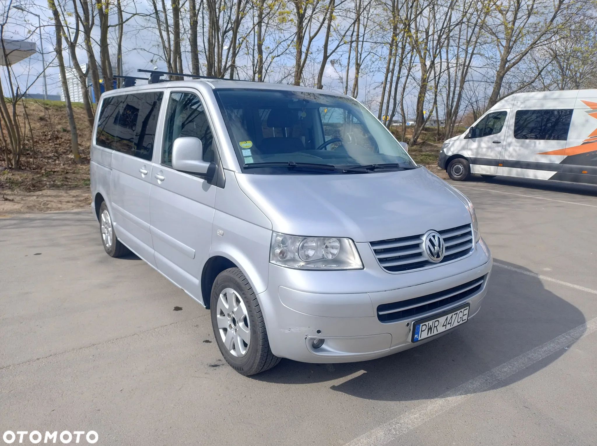 Volkswagen Multivan - 1