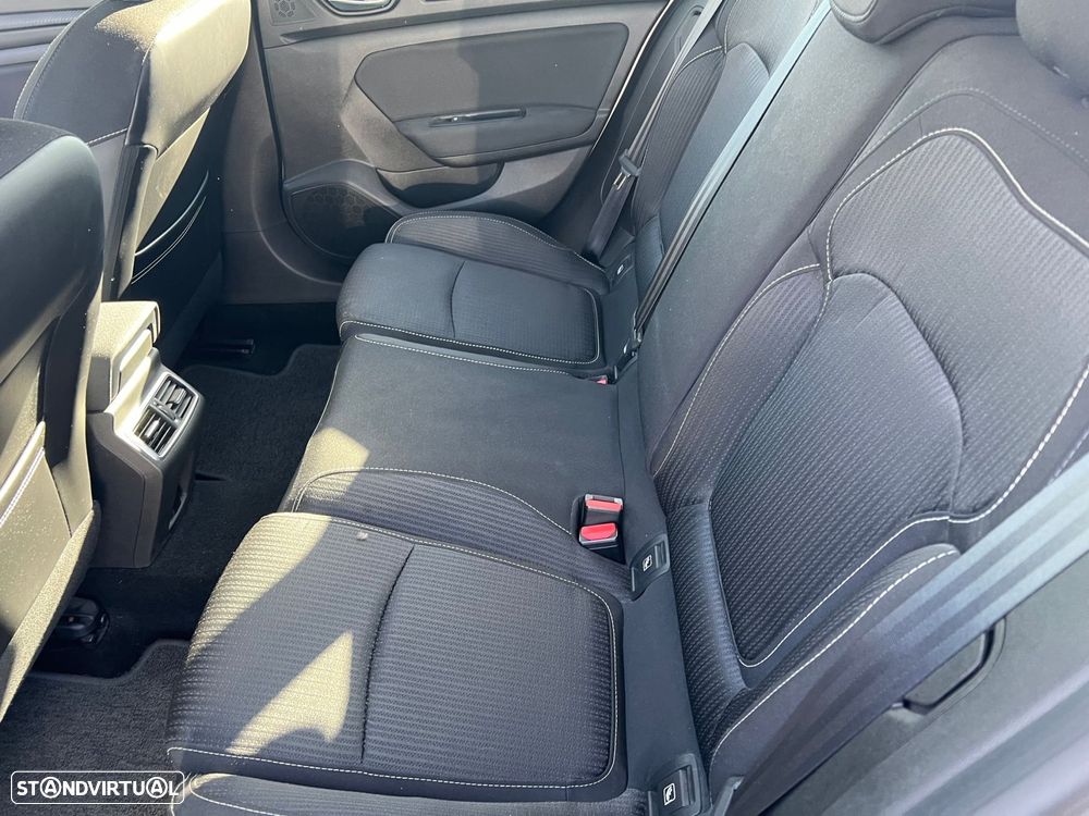 Renault Mégane Sport Tourer 1.5 dCi Bose Edition EDC - 9